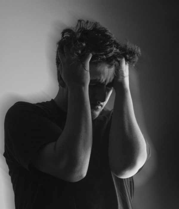 MIGRAÑAS : CÓMO TU FISIOTERAPEUTA PUEDE AYUDARTE